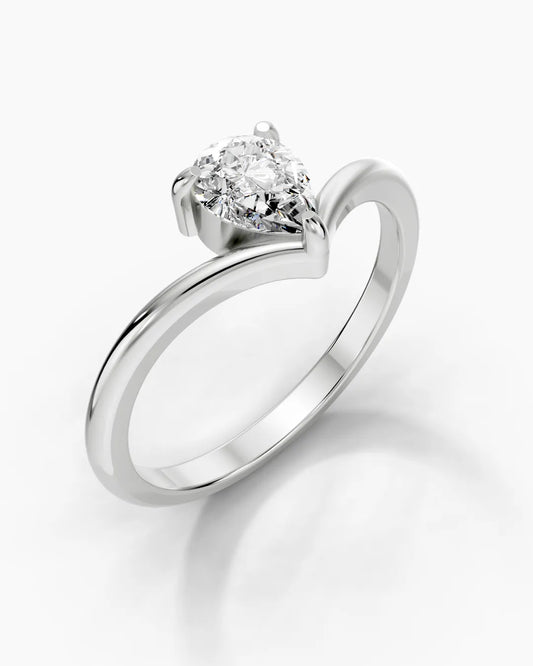 Crowned Star Women Ring