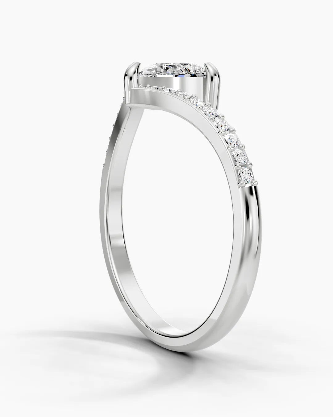 Queen’s Crest Women Ring