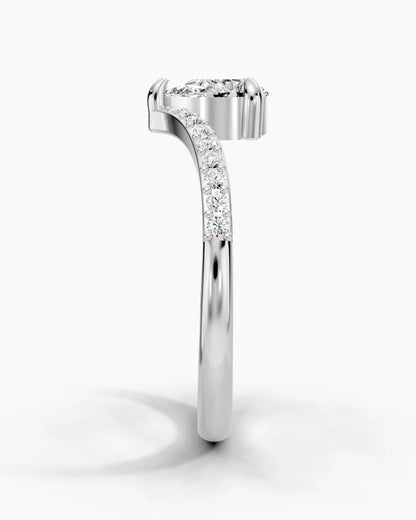 Queen’s Crest Women Ring