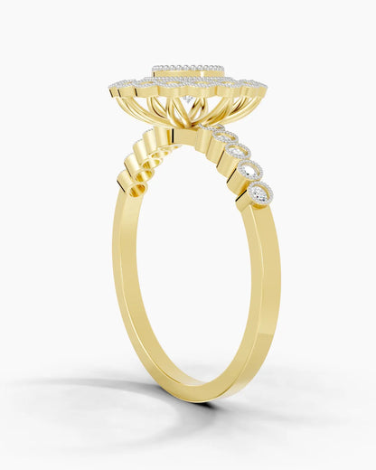 Golden Eessance Women Ring