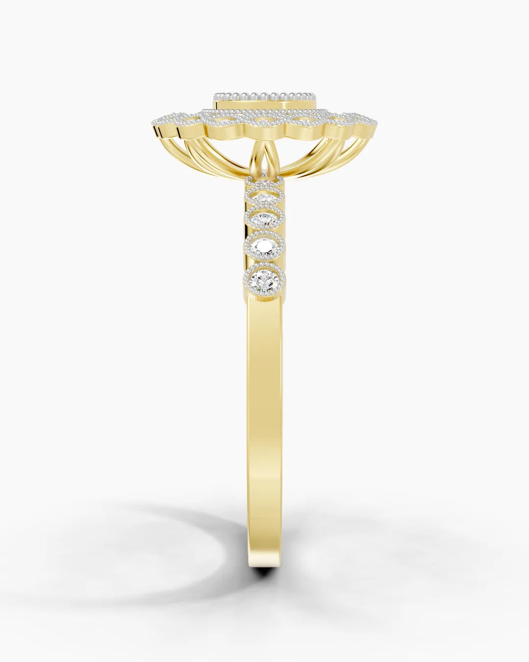 Golden Eessance Women Ring