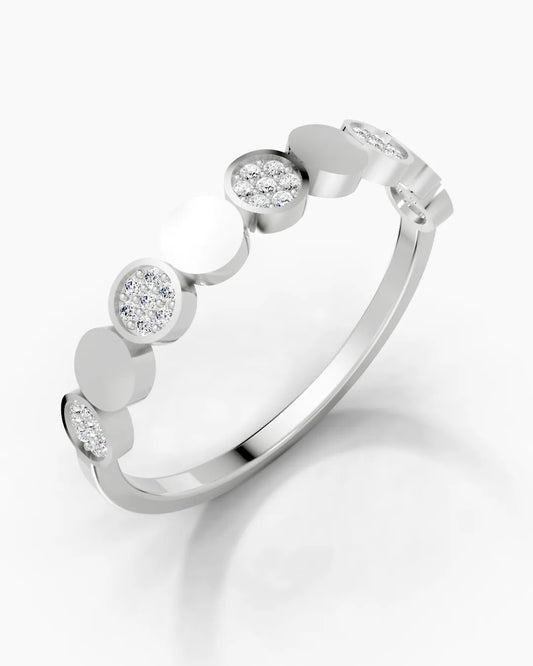 Dazzling Circle Women Ring