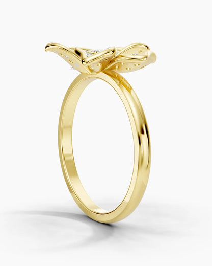 Velvet Shine Women Ring