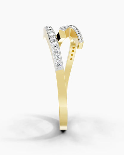 Graceful Spiral Women Ring