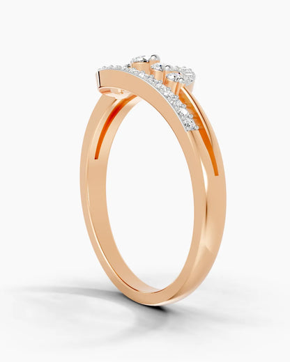 Graceful Curve Women Ring