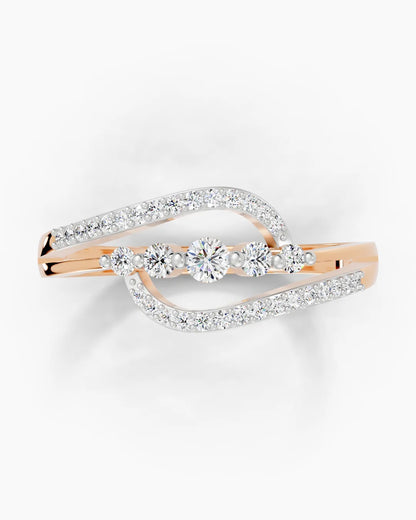 Graceful Curve Women Ring