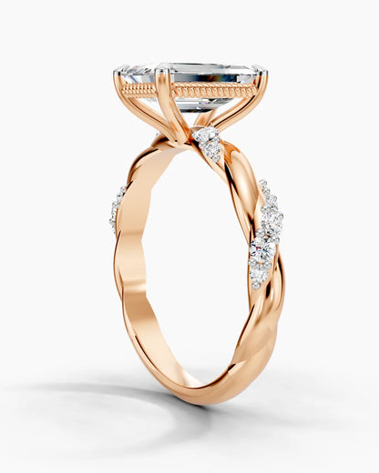 Prime Emerald Women Ring