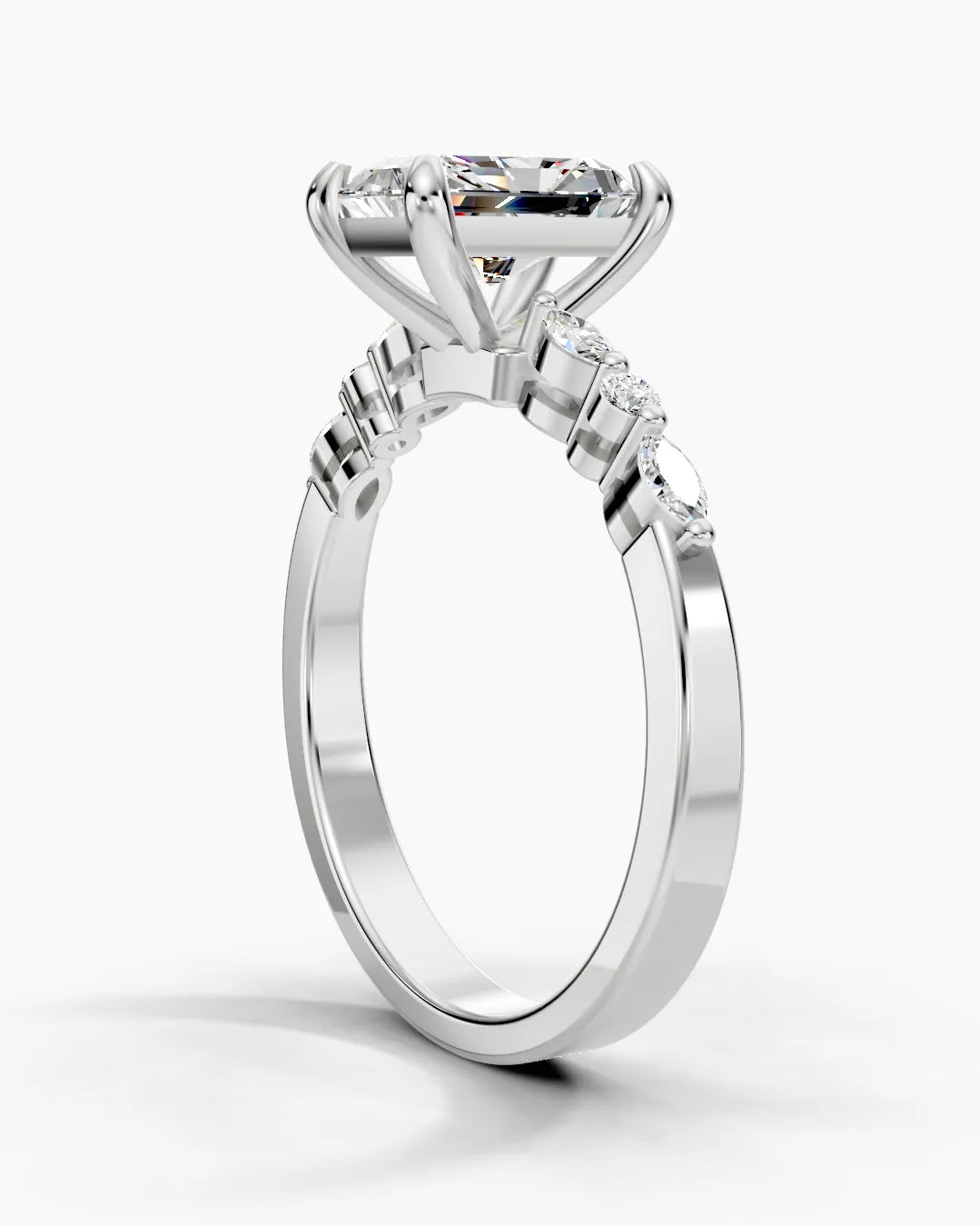 Evelyn Shine Women Ring