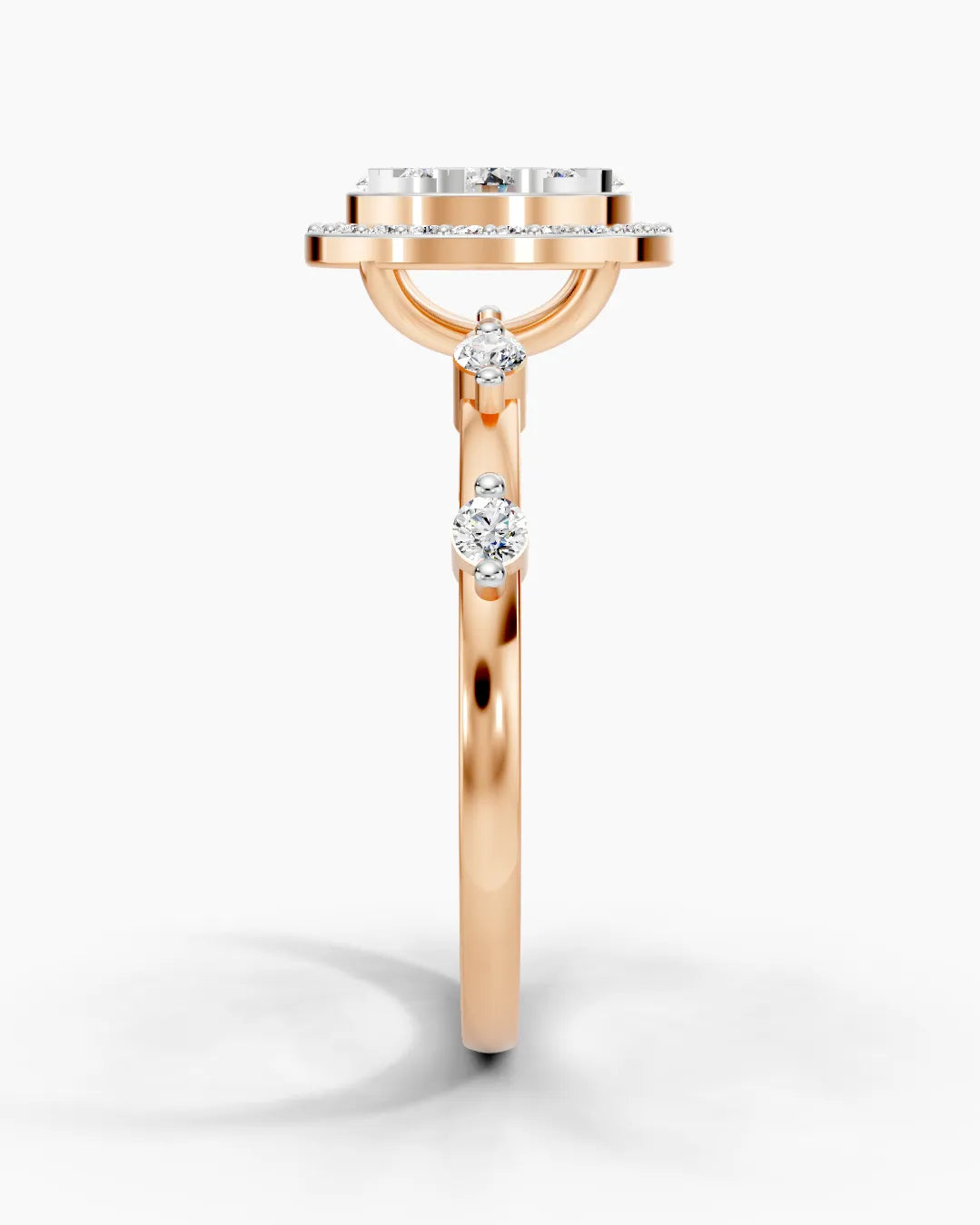 Nayela Shine Women Ring