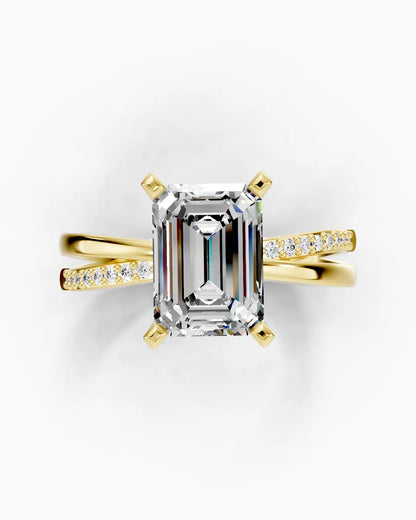Emerald Star Women Ring