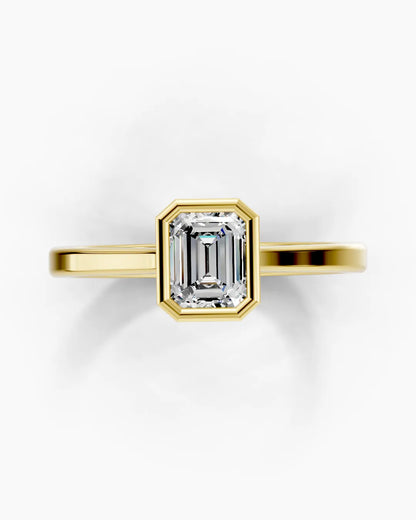 Noble Frame Women Ring