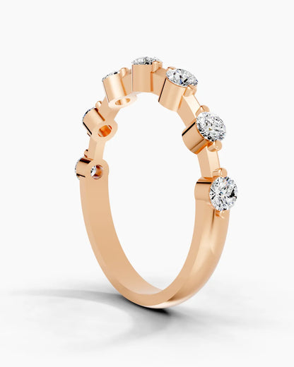 Light Sleek Women Ring