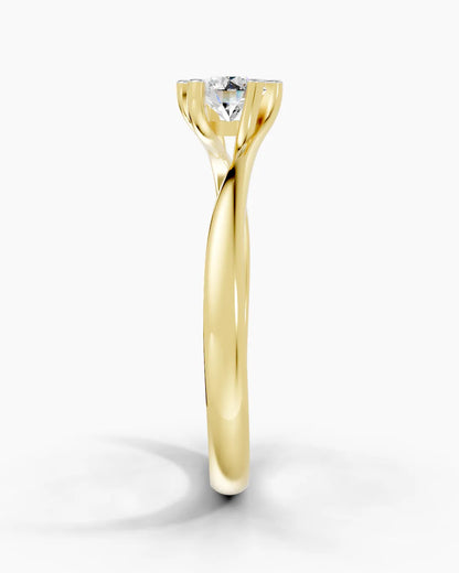 Soft Crest Women Ring
