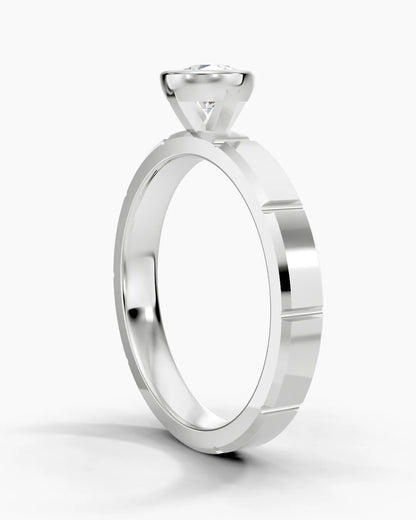 Nova Crest Women Ring